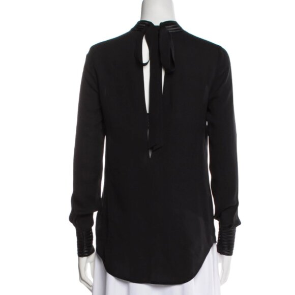 Veronica Beard Silk V-neck blouse size 4 - Picture 2 of 3